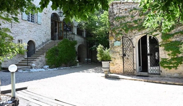 Maison de Famille 17ème Siècle à 30min D'uzes