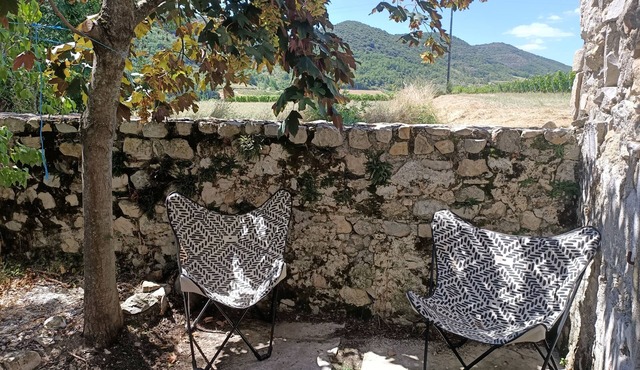 Maison de Famille Dans Village Vigneron du sud Ardèche
