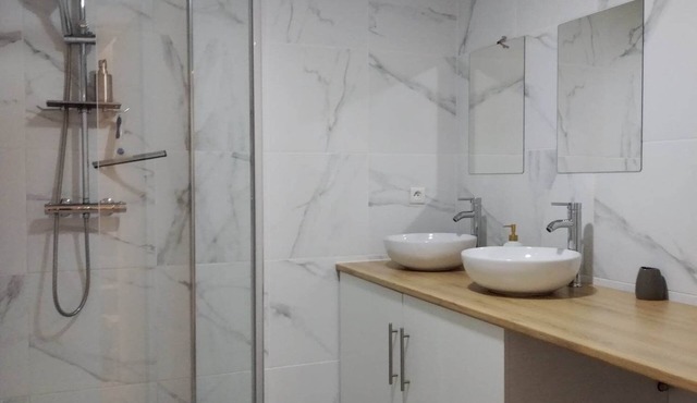 Maison de bourg avec accès commerces à pied