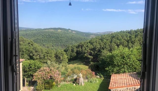 Maison de Village Située Dans un Hameau Très Calme , Agréable à Vivre
