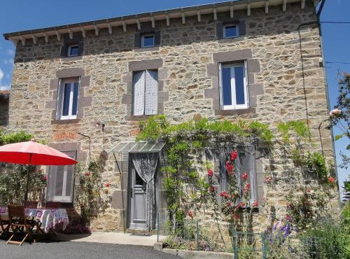 Maison de caractère avec jardin, idéale famille, près de Brioude, prox. baignade et ski - FR-1-582-314
