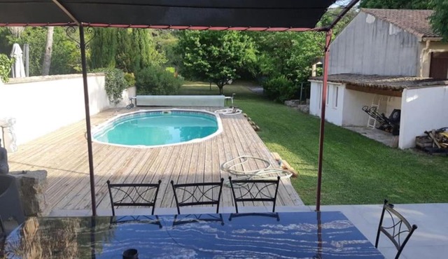 Maison de famille avec piscine à Saint Paul et Valmalle