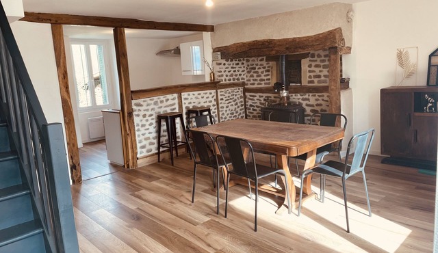 Maison de Bourg Cantalienne