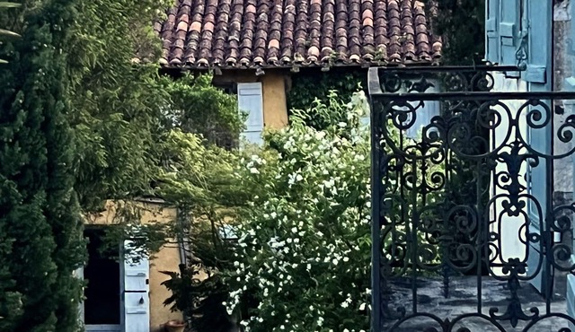 Maison de Gardien - charming boho farmhouse Gers.