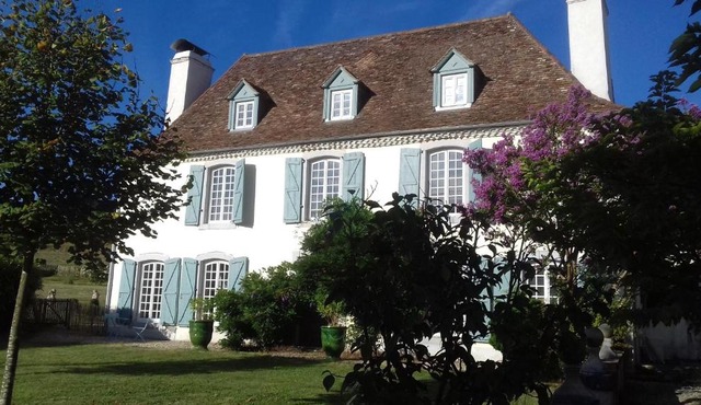 Maison de l Évêque d'Ozenx