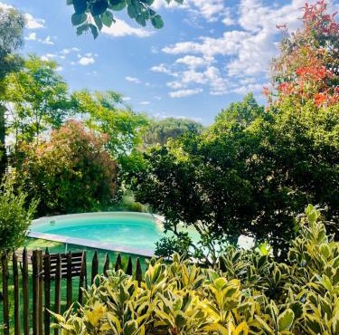 Maison de maître avec piscine et vue