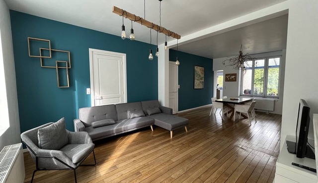 Maison de Maître au Bord de la Meuse