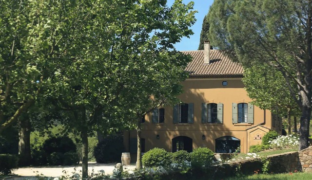 Maison de Maître in the heart of a vineyard