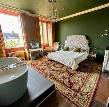 Maison de Mags & Mags