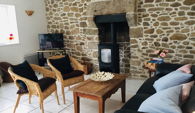 Maison de Mahé (near the sea in Kerlouan)