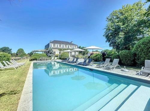 Maison de Maitre en Campagne Proximité Montagne et Mer Pau