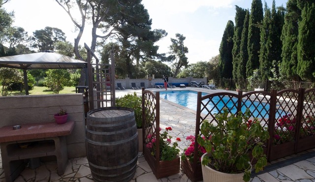 Maison de Maître for 10 people in the heart of the vineyard
