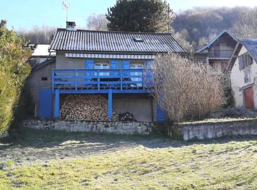 Maison de montagne en pleine nature face au Mont Valier