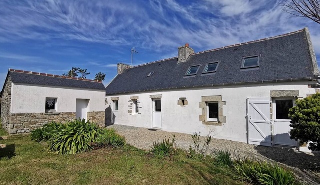 Maison de Pêcheur à Proximité D'un Petit Port et à 2 min de la Plage