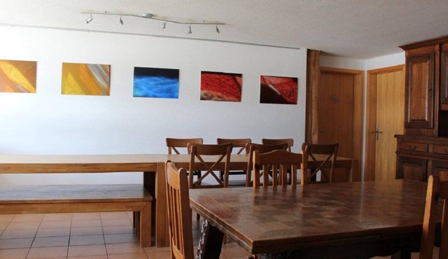 Maison de vacances - Les Hirondelles by Interhome