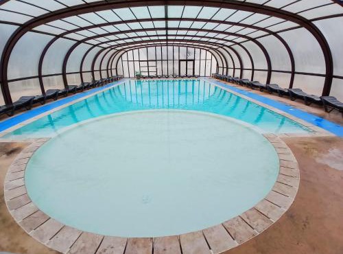 Maison de Vacances, Piscine et jardin - Plage à 5 min en voiture