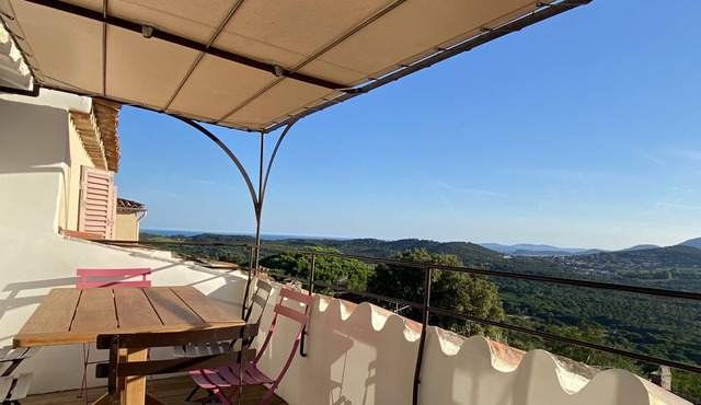 Maison de Village Avec vue Exceptionnelle, Presqu'île de Saint Tropez