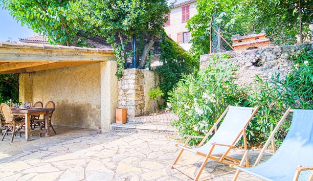 Maison de Village Les Ormeaux by Interhome