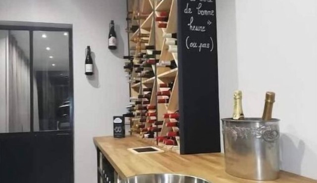 Maison de Village Tout Confort Avec Piscine