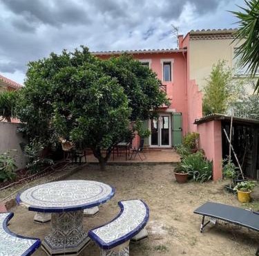 Maison de village vintage avec grand jardin
