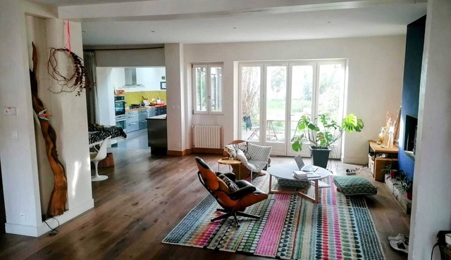 Maison de Ville Avec Jardin, le Calme à Proximité du Centre