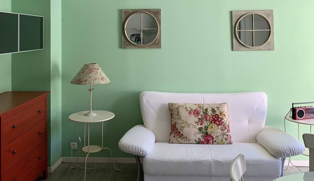 Maison de Ville Charmante Avec Piscine