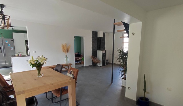 Maison de Ville Chaleureuse à 5mn de Nancy