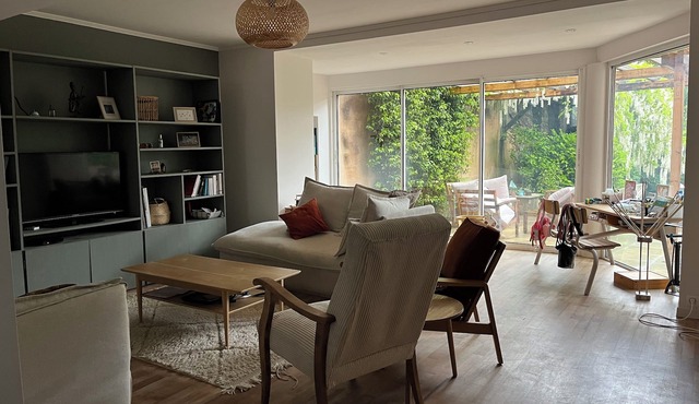 Maison de Ville Idéal Famille Avec Jardin Intime et Piscine