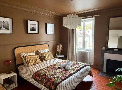 Maison de ville-idéale pour les déplacements pros-35min Paris-versailles-Giverny-