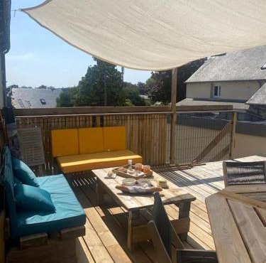 Maison de ville - terrasse sud, a 10 min des plages