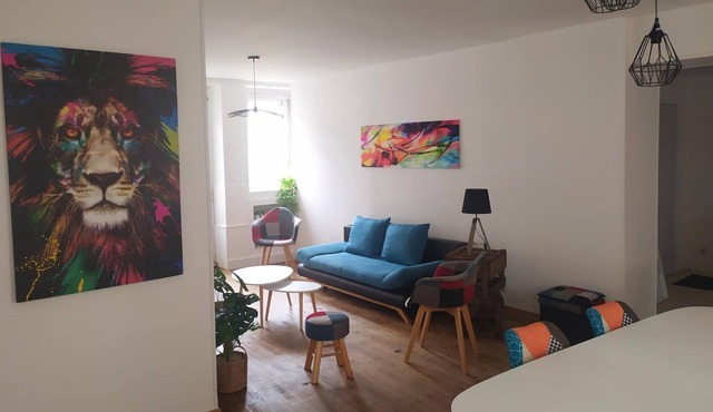 Maison de Ville Très Lumineuse