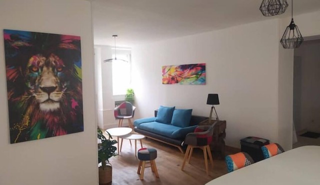 Maison de Ville Très Lumineuse