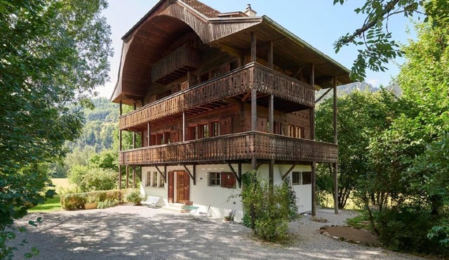 Maison des Fées Vacation in architectural monument