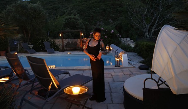 Maison des Rêves-As seen on House Hunters International! Private heated pool