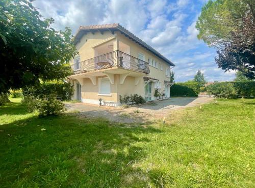 Maison dromoise jardin rivière à 5 min