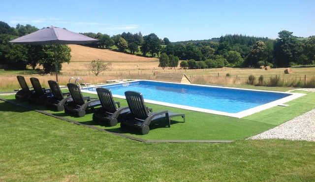 Maison du Guerledan with private heated Pool and WIFI for 6 people.