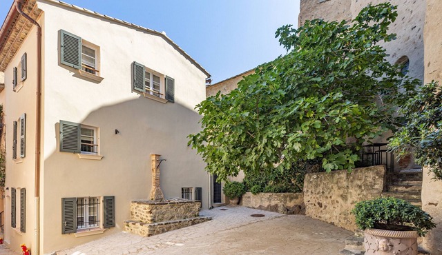 Maison du Puits - Luxury 2-bedroom town house in the heart of Saint-Tropez
