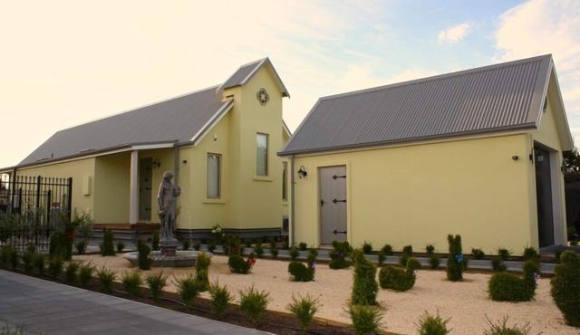 Maison du Soleil, warmth in Chistchurch