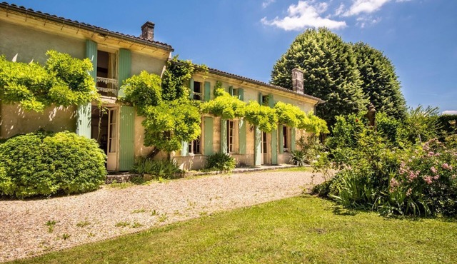 Maison Du Vins - Six Bedroom Villa, Sleeps 12