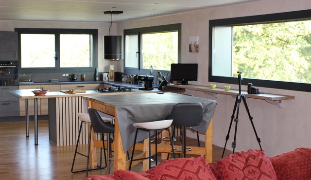 Maison Ecologique Avec vue sur la Forêt et la Vallée de la Dordogne !