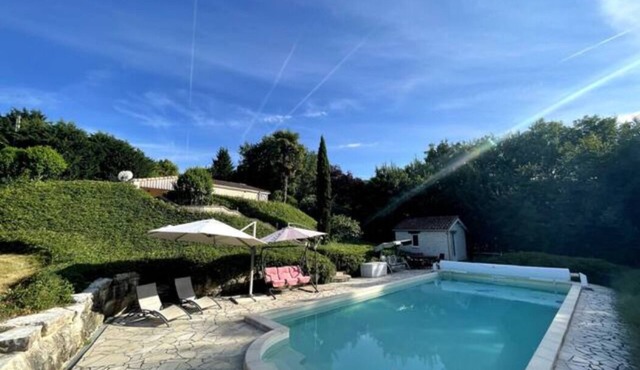Maison en Pierre au Cœur du Quercy Blanc