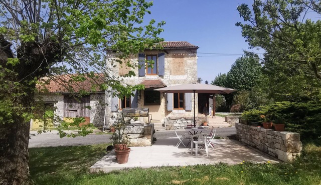 Maison en Pierre au Cœur du Périgord Pourpre, Idéale Pour les Familles !