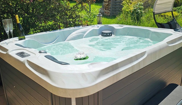 Maison en Pierre au Milieu des Montagnes! Plan d eau et Randonnées