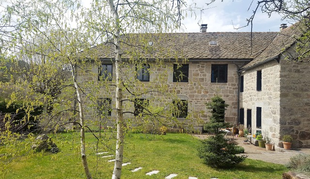 Maison en Pierre de 180 m2 sur les Pentes de L'aubrac