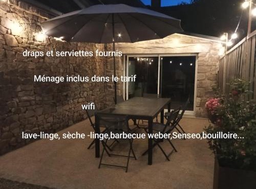 Maison en pierre pour 6-jardin &animaux bienvenus