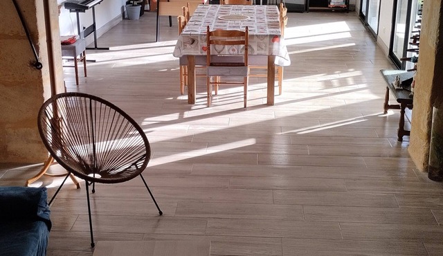 Maison en Pierre Sans Vis-à-vis