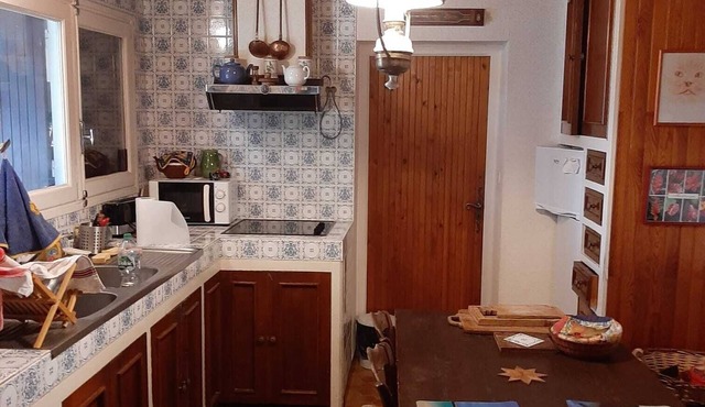 Maison en Pleine Campagne Avec Piscine Privée. Les 4 Pattes Sont Acceptés