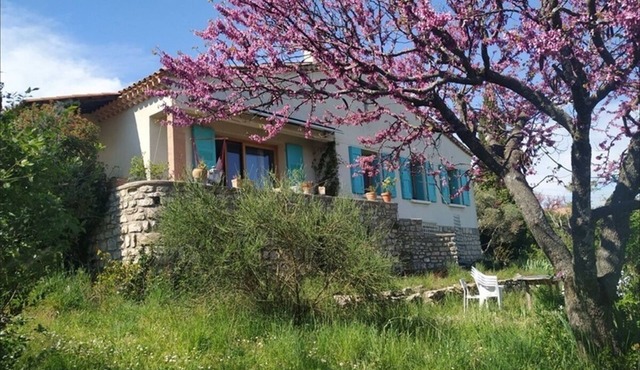 Maison en Provence, Belle Vue, Grand Jardin, Petite Piscine