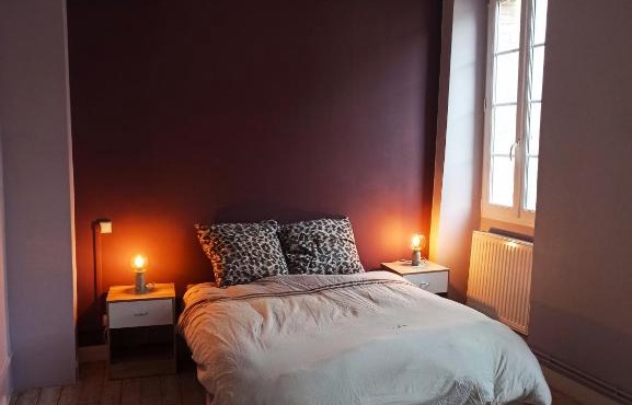 Maison entière au Centre de Villeneuve d'Olmes