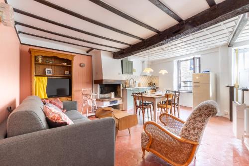 Maison Félicia, cottage de charme climatisé à Moret-sur-Loing